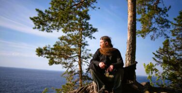 Зачем нужна эта земная жизнь? | Иерей Даниил Сысоев